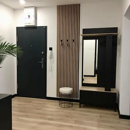 Daire Modern In Centre Of Belusa