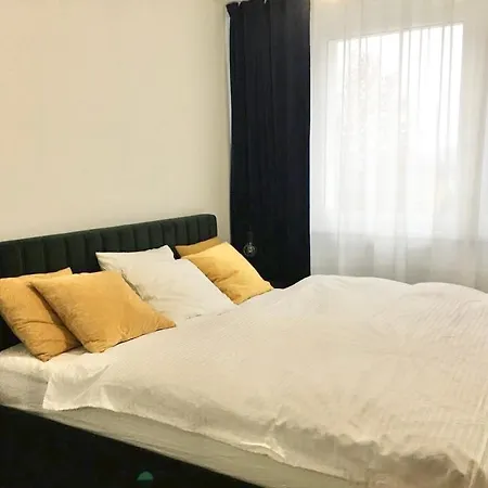 Modern In Centre Of Belusa Lejlighed Púchov